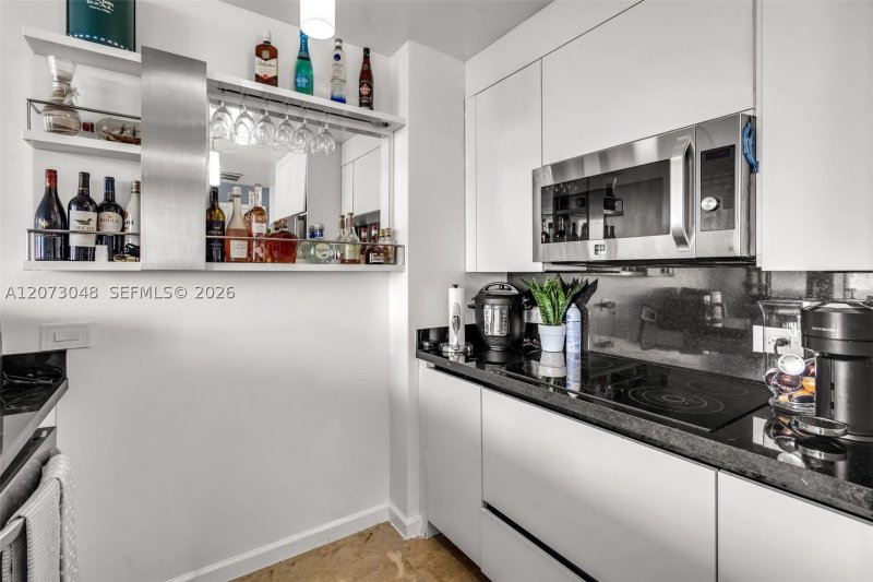 Comprar apartamento en Midtown Miami 4 H1503
