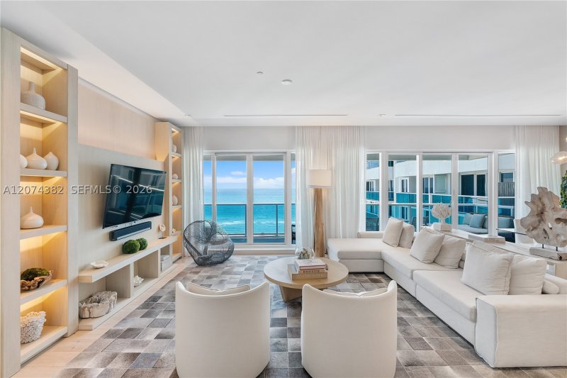 Comprar apartamento no 1 Hotel & Homes South Beach PH-1612