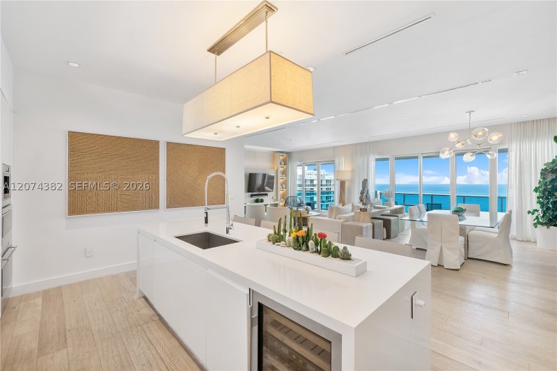 Comprar apartamento no 1 Hotel & Homes South Beach PH-1612