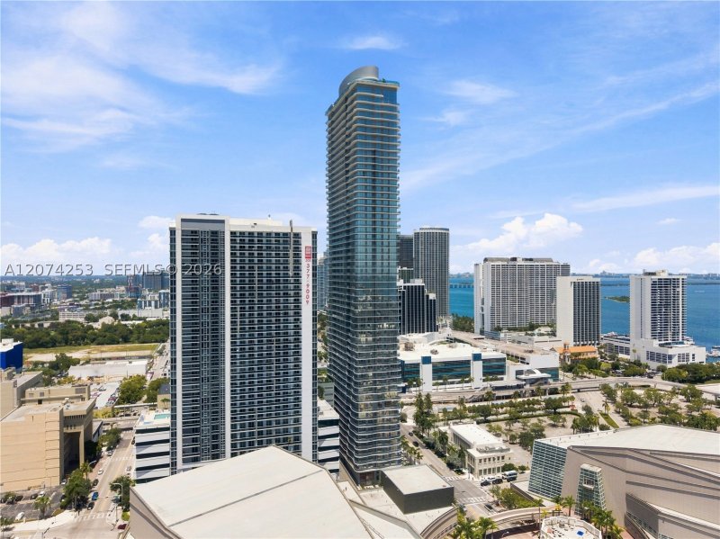 Comprar apartamento no Casa Bella 3201