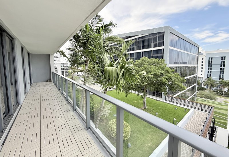Property photo # 11
