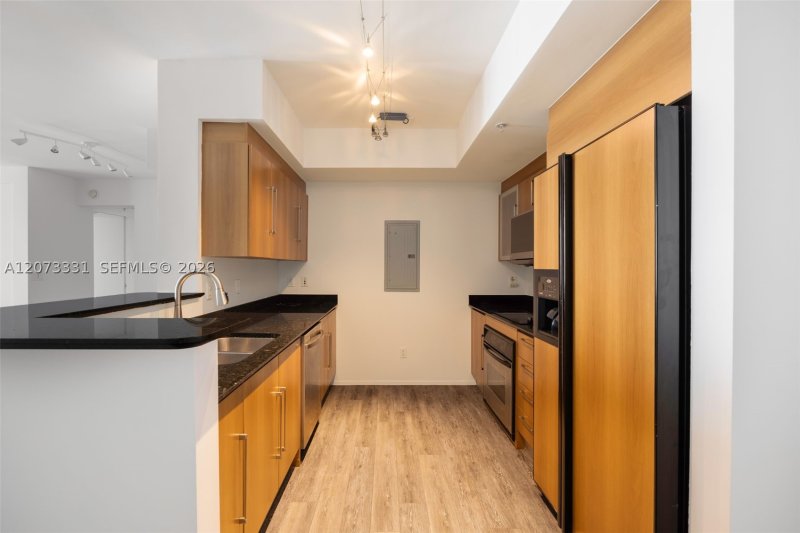 Condo for sale at One Miami West Tower 2805