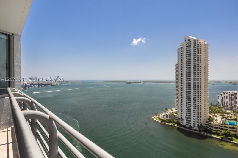 Condo for sale at One Miami West Tower 2805
