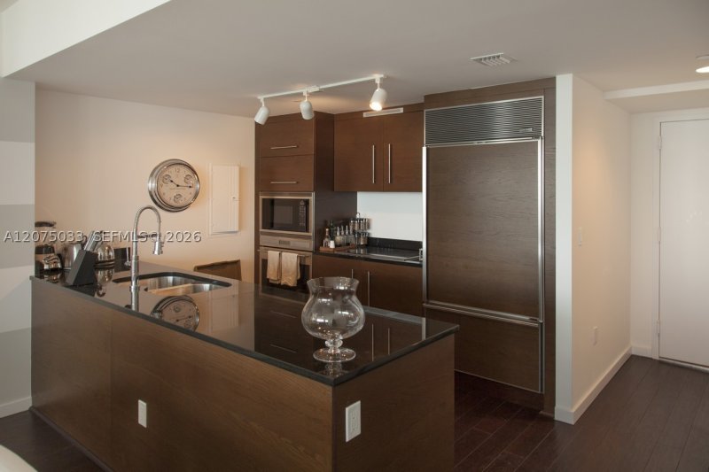 Alquiler de apartamento en Icon Brickell Tower I 4703