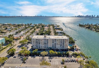 Island Place At North Bay Apt #PH-H
