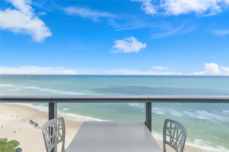Comprar apartamento en Jade Beach 1703