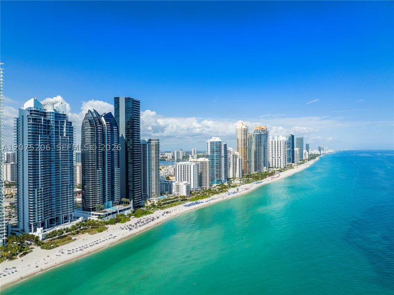 Comprar apartamento en Jade Beach 1703