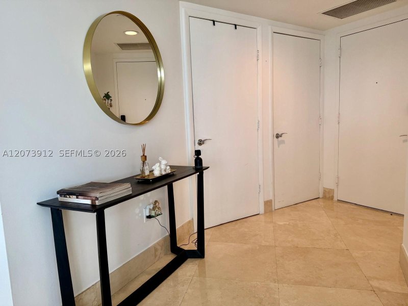 Aluguel de apartamento no Beach Club Two 2108