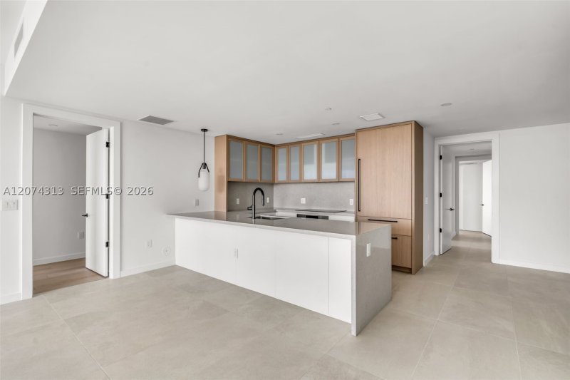 Condo for sale at 2200 Brickell 416