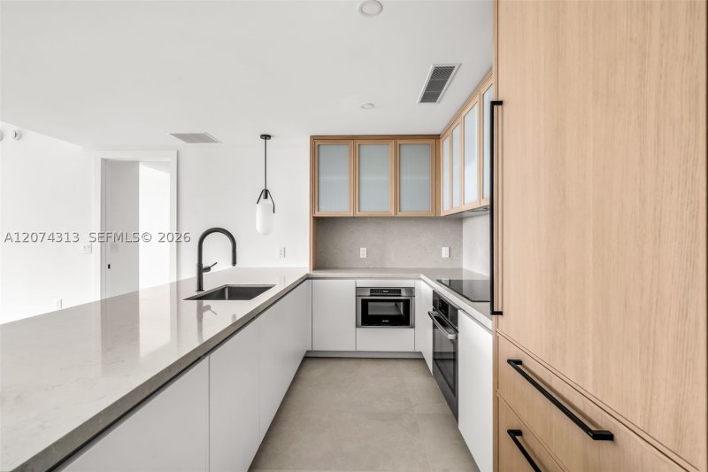 Condo for sale at 2200 Brickell 416
