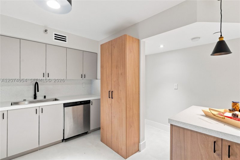 Comprar apartamento en Mystic Pointe 500 808