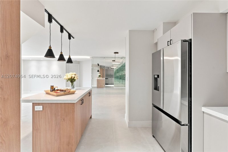 Comprar apartamento en Mystic Pointe 500 808