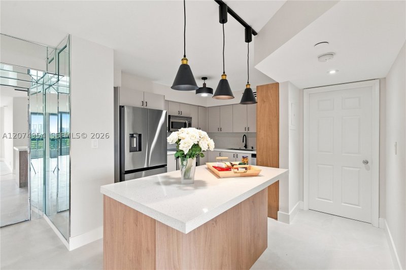 Comprar apartamento en Mystic Pointe 500 808