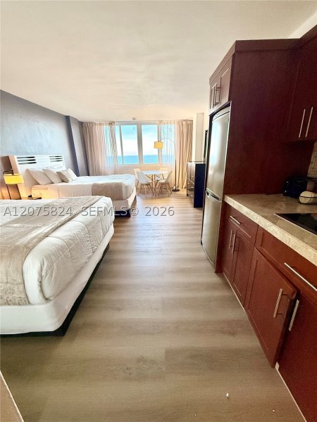 Property photo # 6