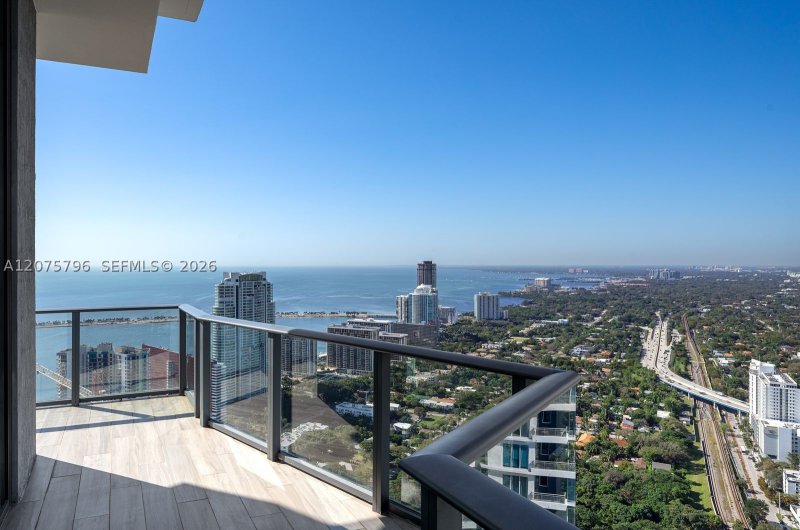 Comprar apartamento en Dua Miami - SLS Brickell Condo UPH4