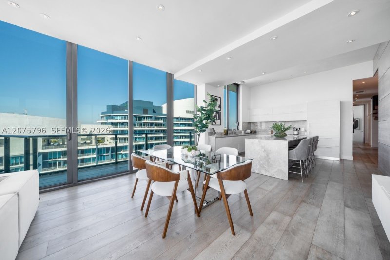 Comprar apartamento en Dua Miami - SLS Brickell Condo UPH4