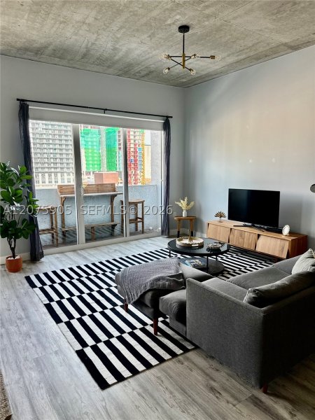 Loft Downtown II Apt #915