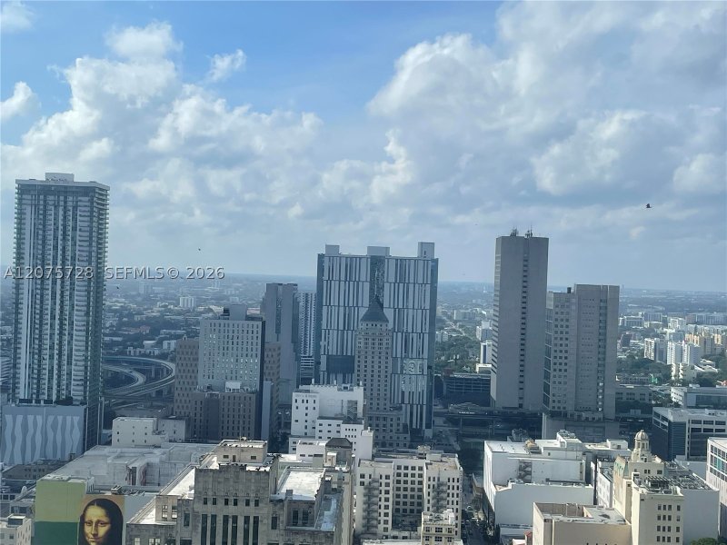 Apartment for rent at 50 Biscayne 4105