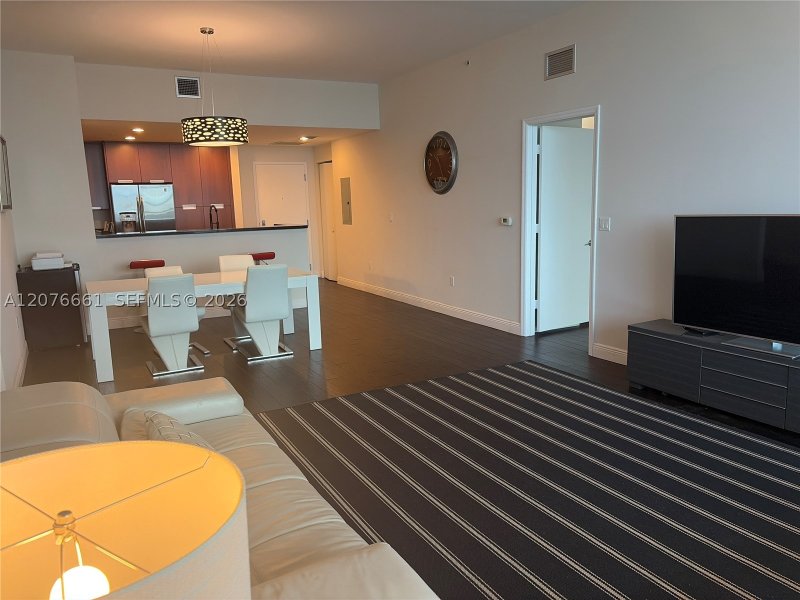 Aluguel de apartamento no The Lexi 807