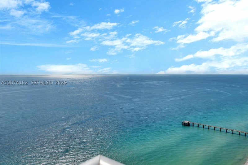 Alquiler de apartamento en Jade Ocean 4201