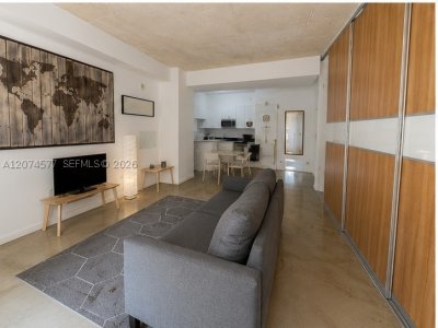 Property photo # 12