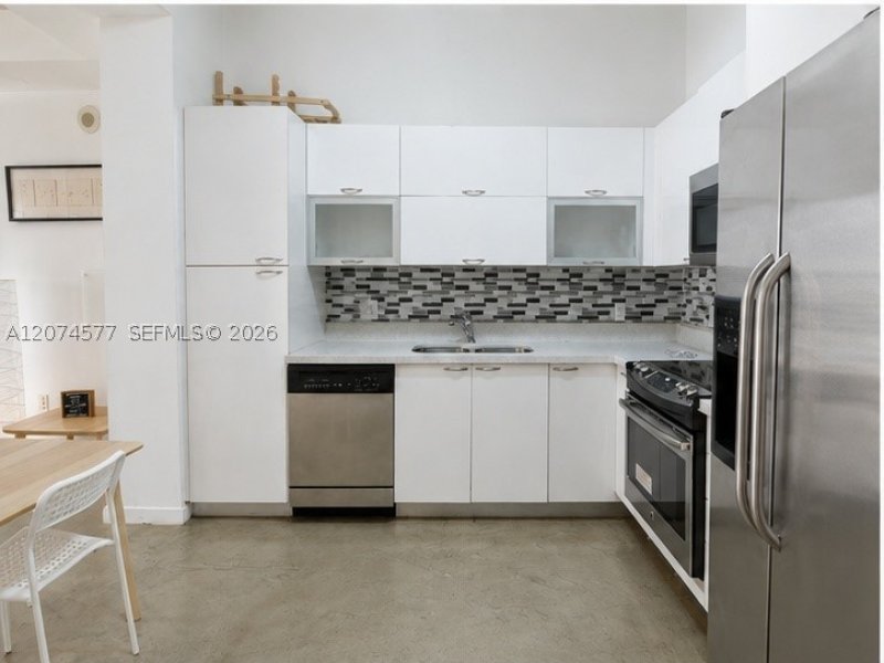 Property photo # 11