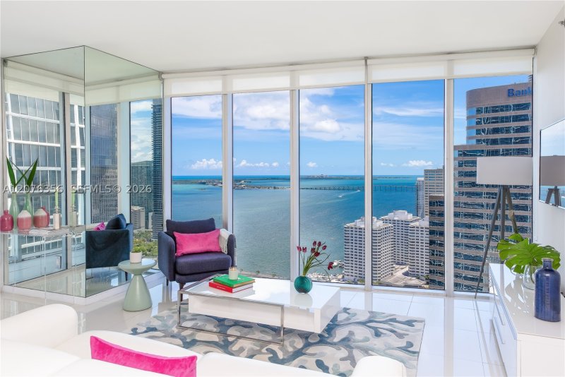 Comprar apartamento en Icon Brickell Viceroy 3410