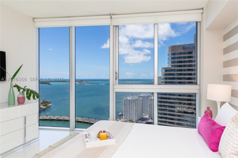 Comprar apartamento en Icon Brickell Viceroy 3410