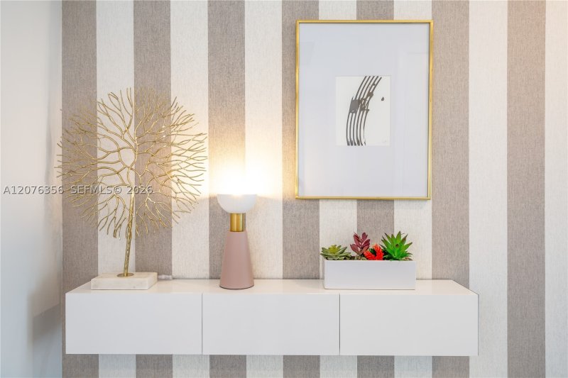 Comprar apartamento en Icon Brickell Viceroy 3410
