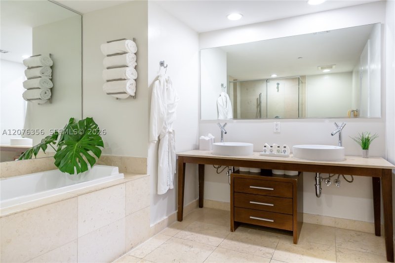 Comprar apartamento en Icon Brickell Viceroy 3410