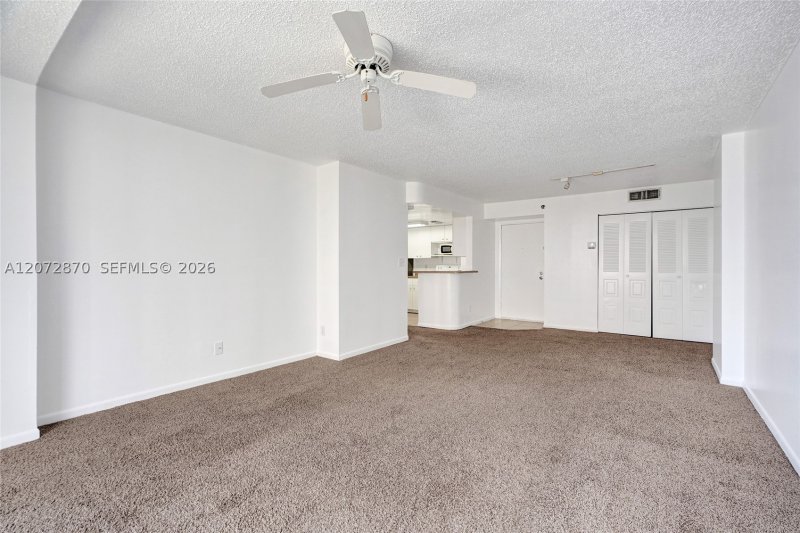 Alquiler de apartamento en Isola Brickell Key 709