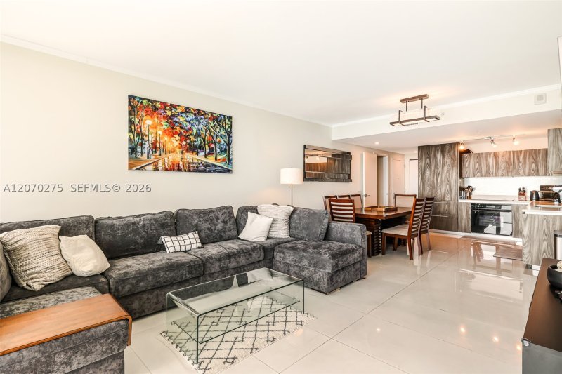 Property photo # 7