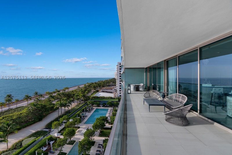 Comprar apartamento no Oceana Bal Harbour 801