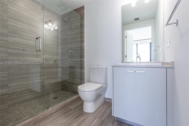 Apartment for rent at 1010 Brickell 1402