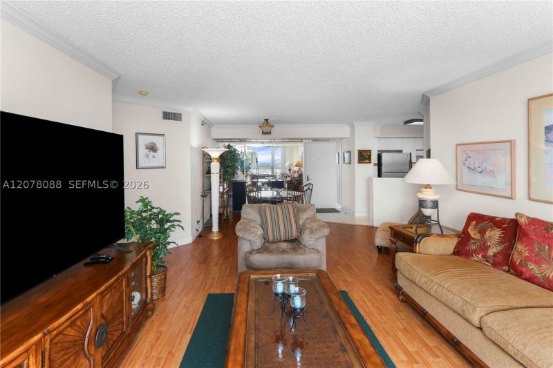 Comprar apartamento no Mystic Pointe 600 1911