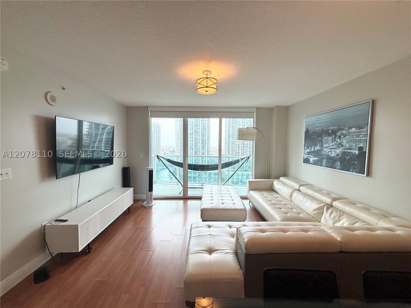 Property photo # 10