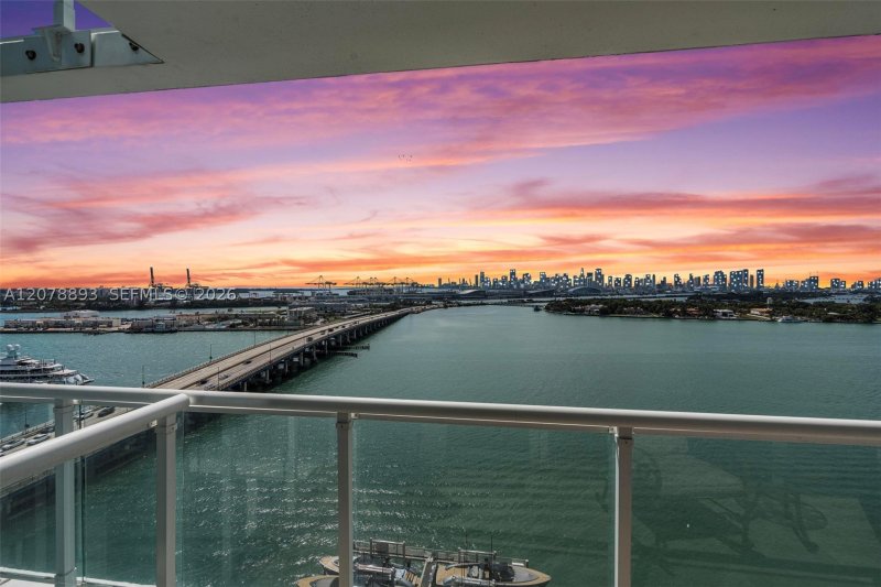 Apartment for rent at Bentley Bay South 1604