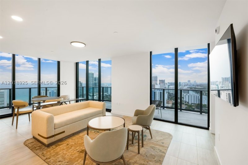 72 Park Miami Beach Apt #PH02