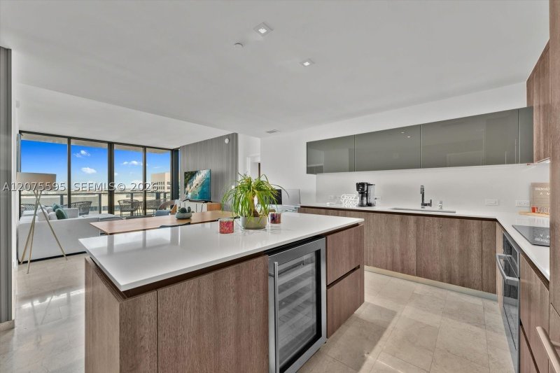 Comprar apartamento no Brickell City Centre Rise 2204