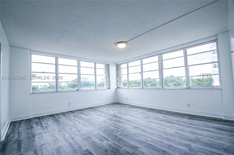 Comprar apartamento en Bayview Towers B305