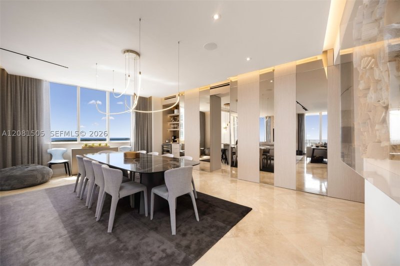 Condo for sale at Carbonell 3708