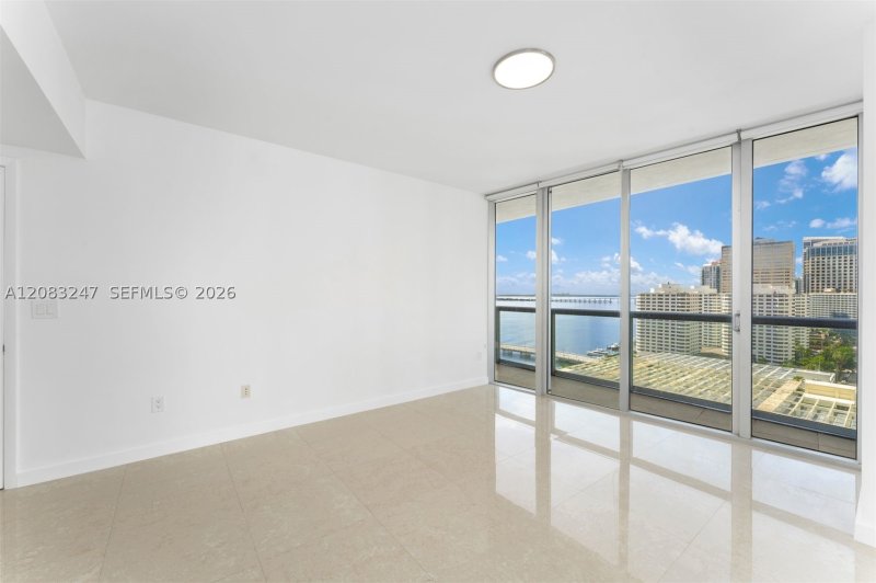 Apartment for rent at Icon Brickell Tower II 1811