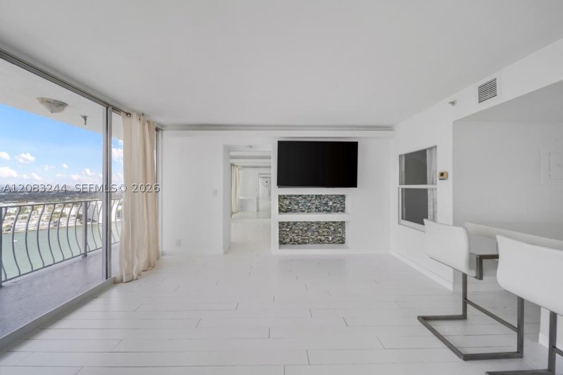 Apartment for rent at Grandview Palace 2016