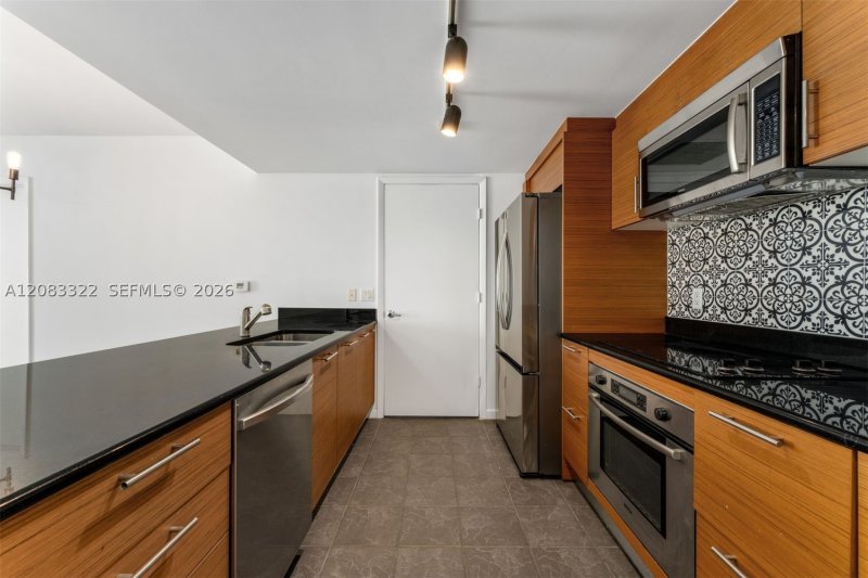 Property photo # 14
