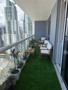 50 Biscayne Apt #3205