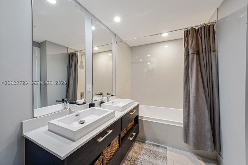 Condo for sale at Brickell Heights East 3405