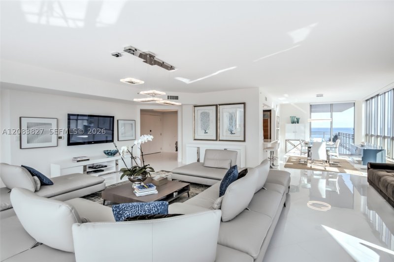 Apartment for rent at Diplomat Residences 705