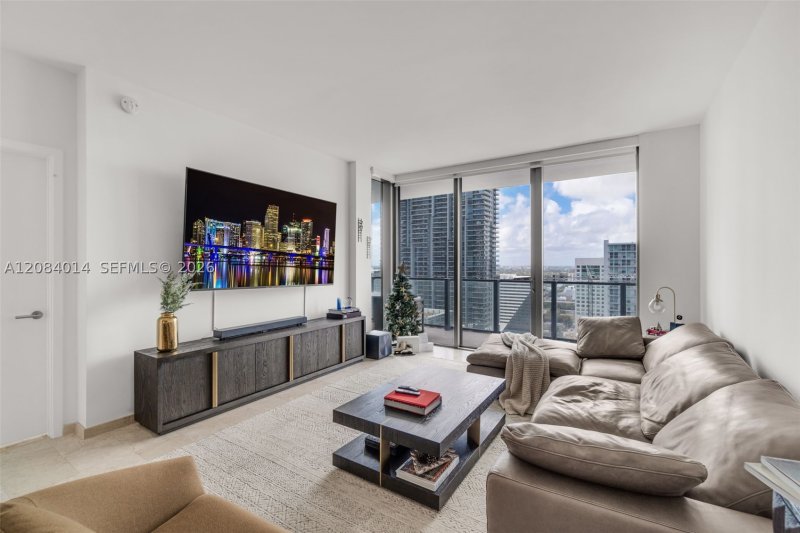 Aluguel de apartamento no Brickell City Centre Reach 2406