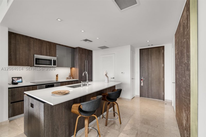 Aluguel de apartamento no Brickell City Centre Reach 2406
