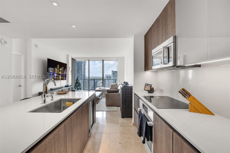 Aluguel de apartamento no Brickell City Centre Reach 2406